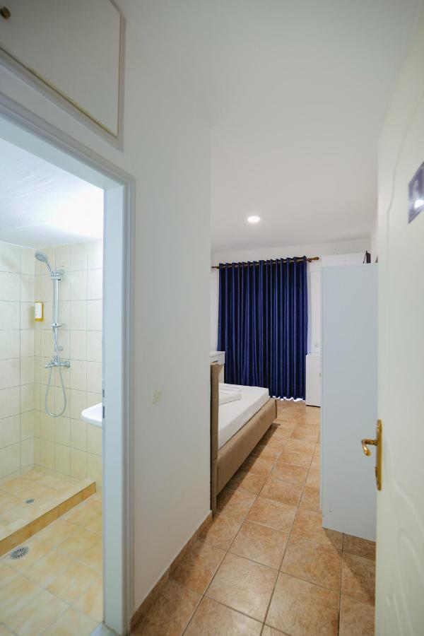Mema Rooms Himare Exterior foto