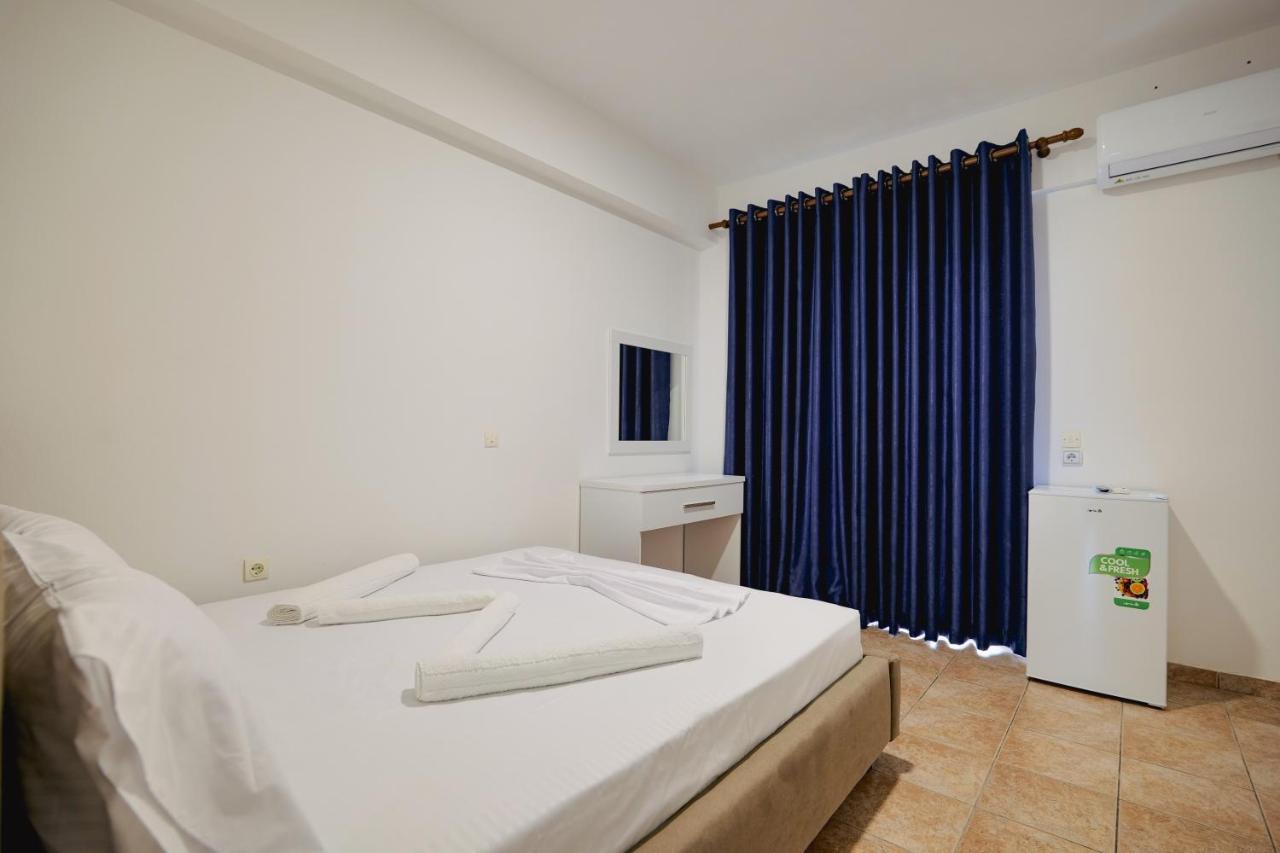 Mema Rooms Himare Exterior foto