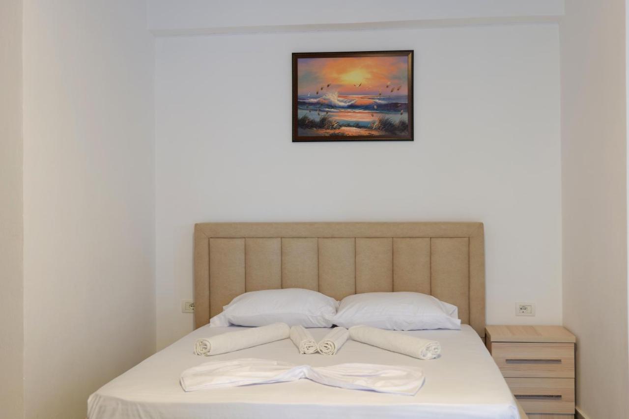 Mema Rooms Himare Exterior foto