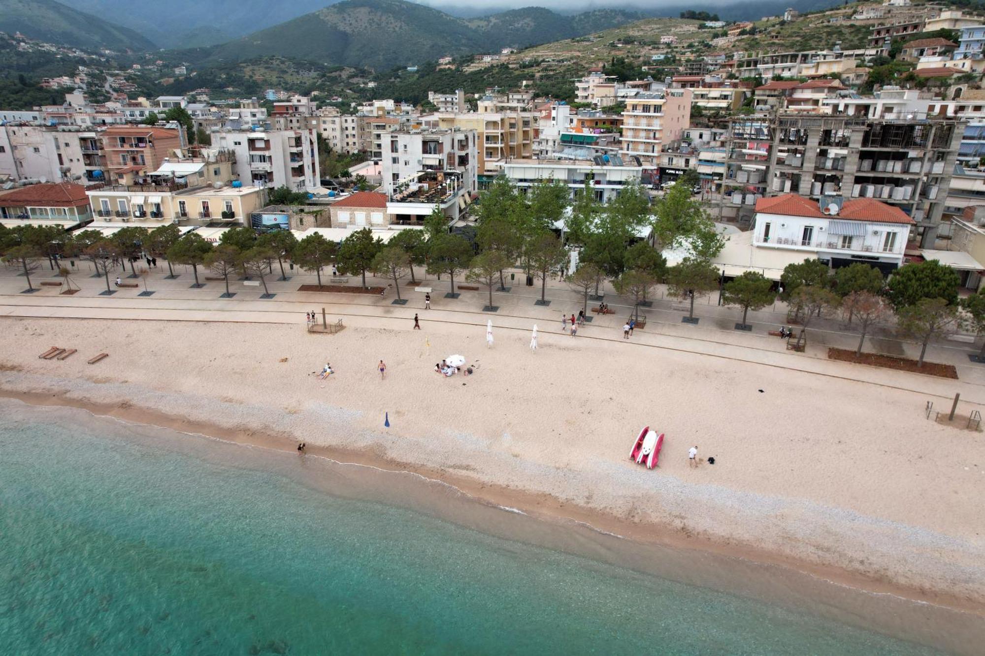 Mema Rooms Himare Exterior foto