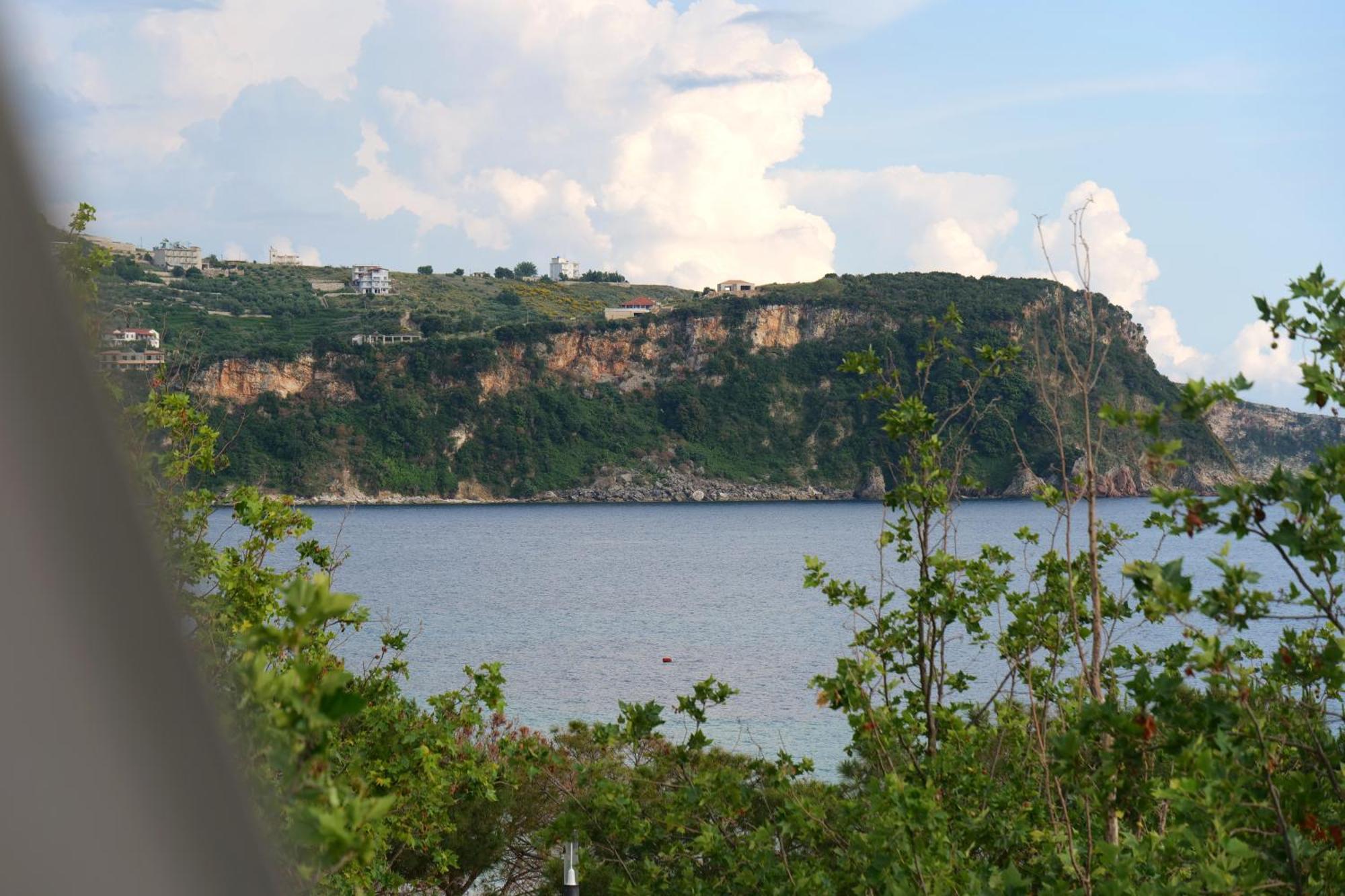Mema Rooms Himare Exterior foto