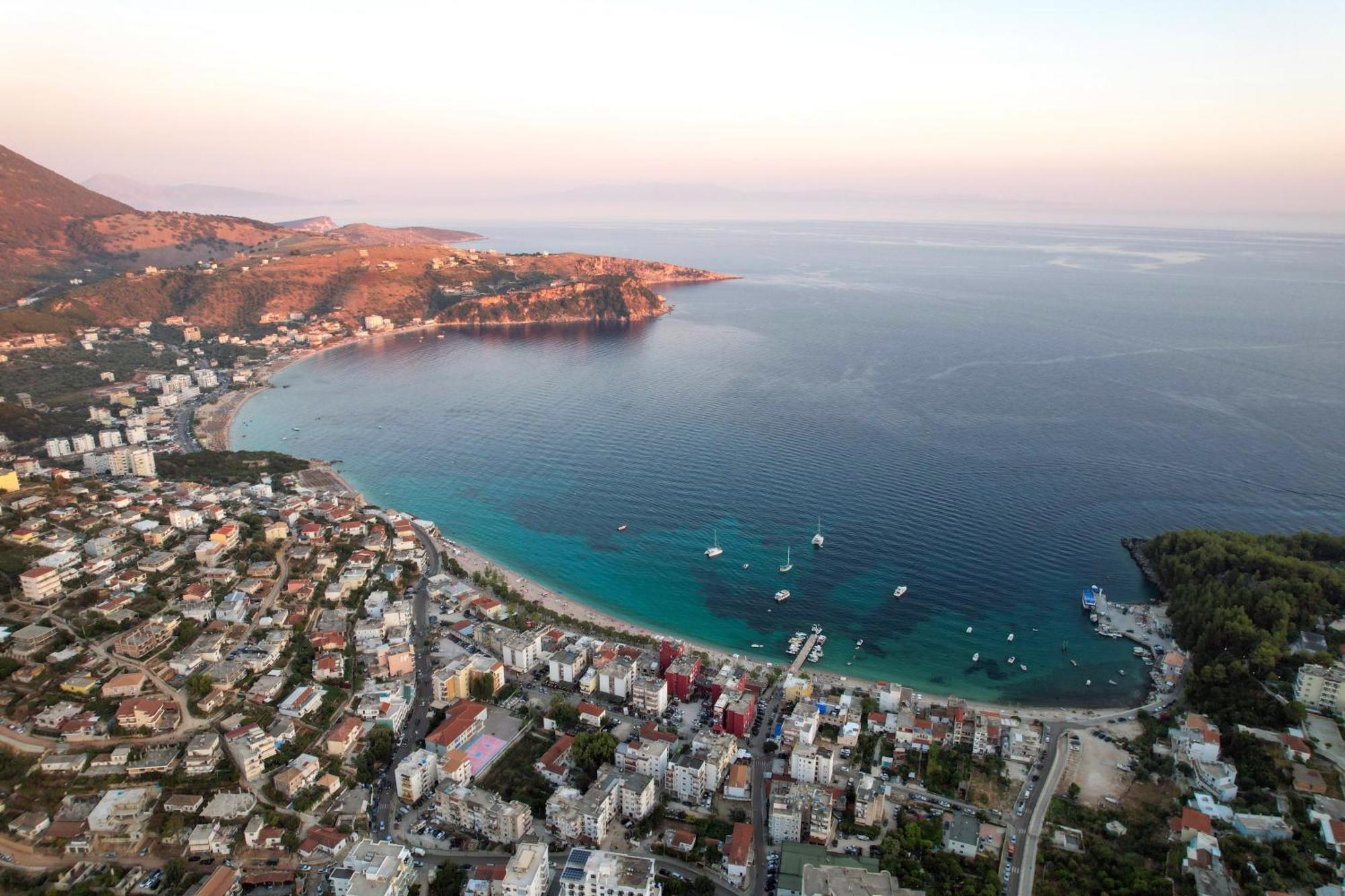 Mema Rooms Himare Exterior foto